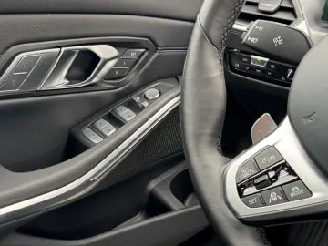 320 D xD MSPORT LC-PRO HUD DAP PA  MEMORY STD-HZ