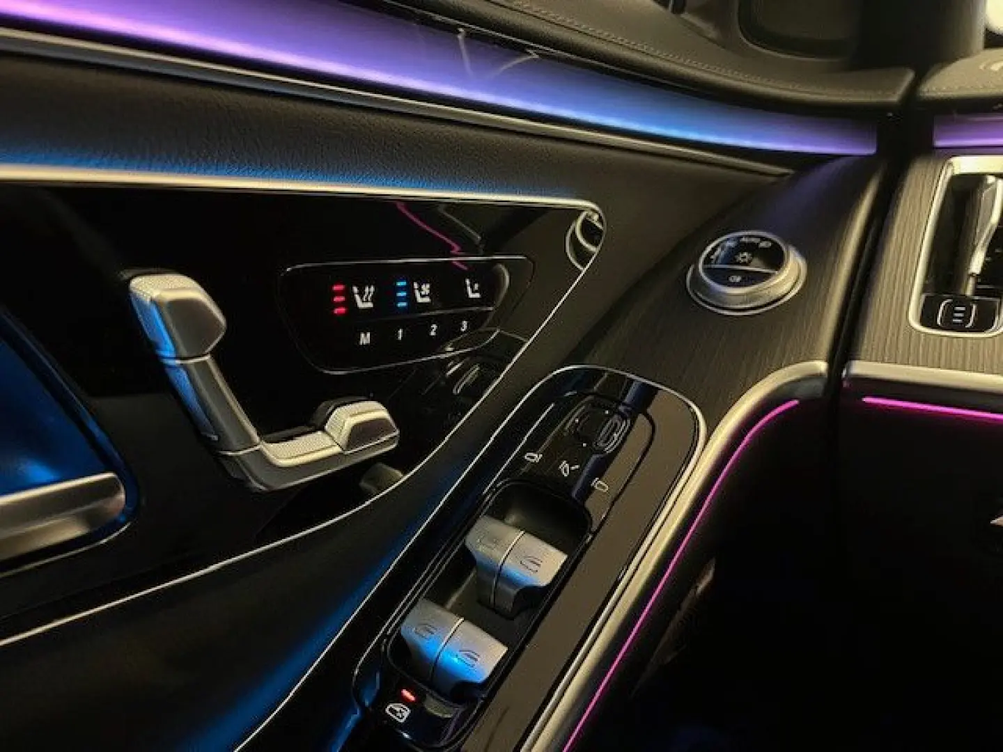 S 580e lang long AMG-Line Sound Pano Chauffeur