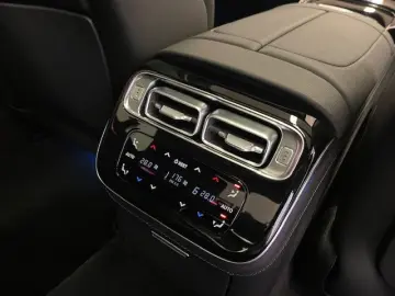 S 580e lang long AMG-Line Sound Pano Chauffeur