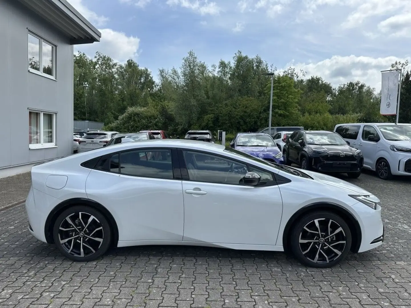 Prius Plug-in Hybrid Executive  Head-Up-Display