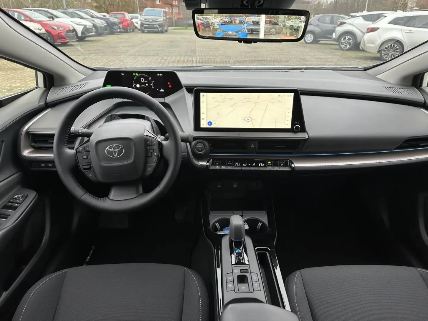 Prius Plug-in Hybrid Executive  Head-Up-Display
