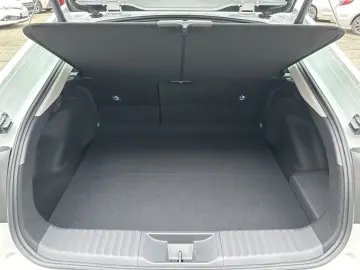 Prius Plug-in Hybrid Executive  Head-Up-Display
