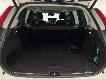 XC90 B5 (Diesel) Momentum Pro 360  S-Dach ACC