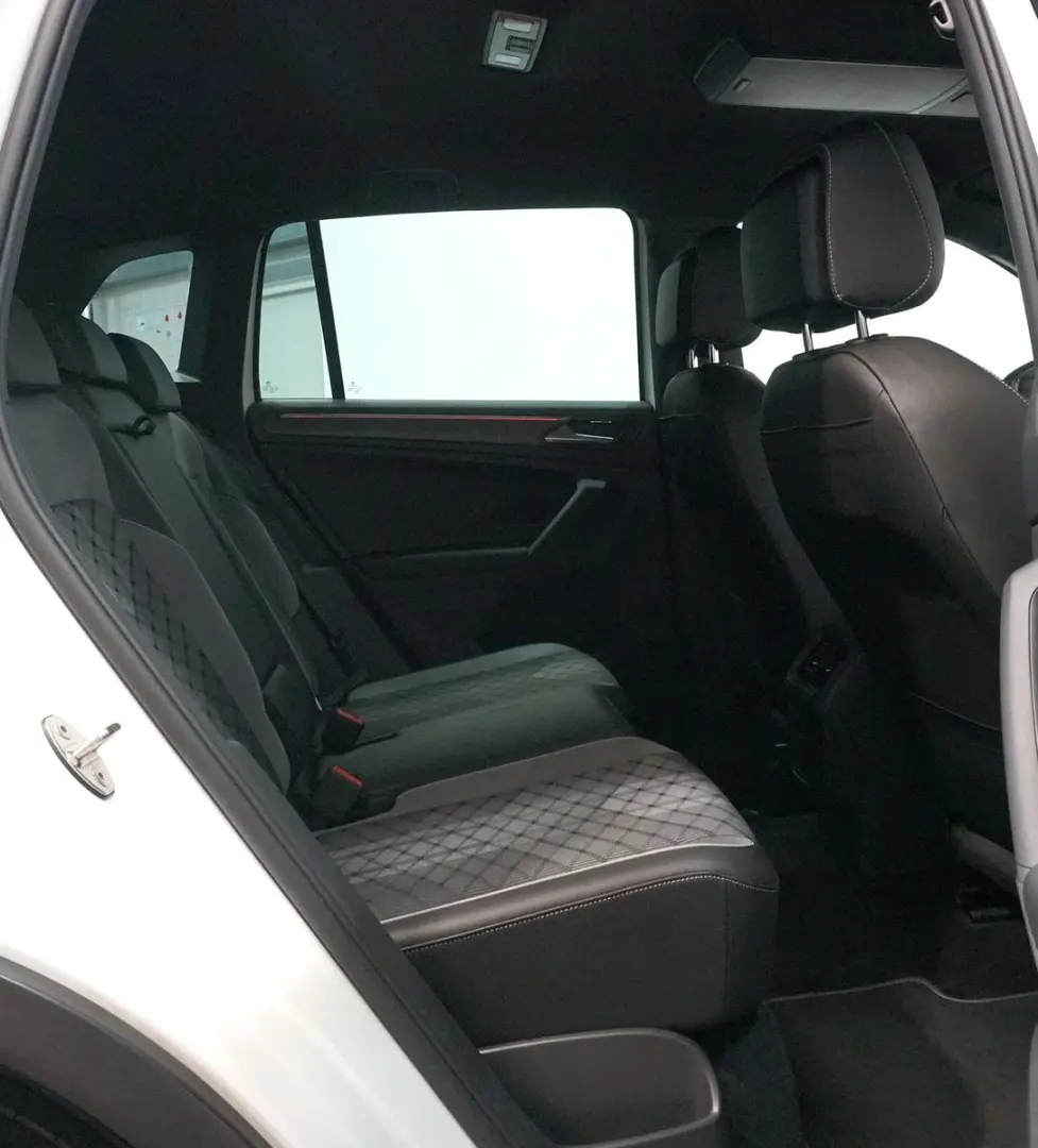 Tiguan R-Line 4Motion ACC IQ 360 HUD LHZ