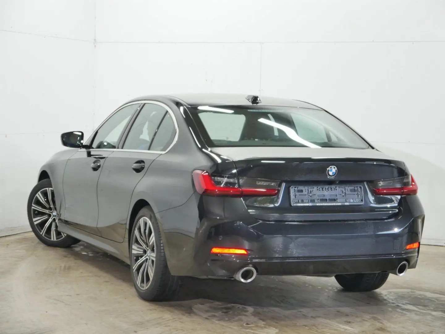320d Limousine H&K Leder DrivingAssProfessional