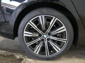 320d Limousine H&K Leder DrivingAssProfessional