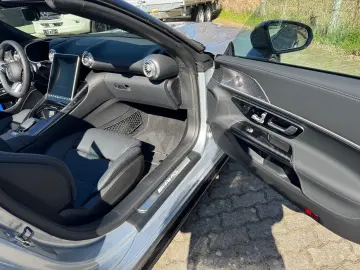 SL 63 AMG - Liftachse - Listenpreis ca.230.000 €