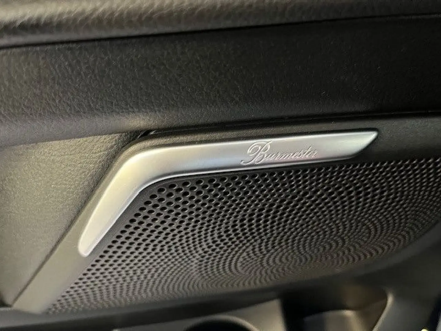 V 300 Avantgarde Edition Sport extralang Leder