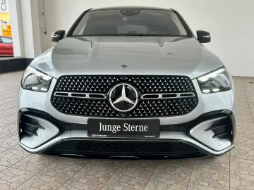 GLE 400 e 4M AMG Line Pano-Dach Distronic Kamera