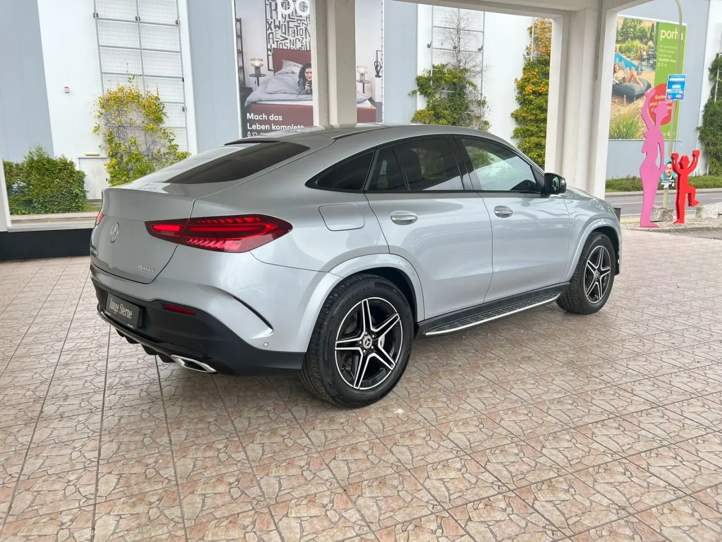 GLE 400 e 4M AMG Line Pano-Dach Distronic Kamera