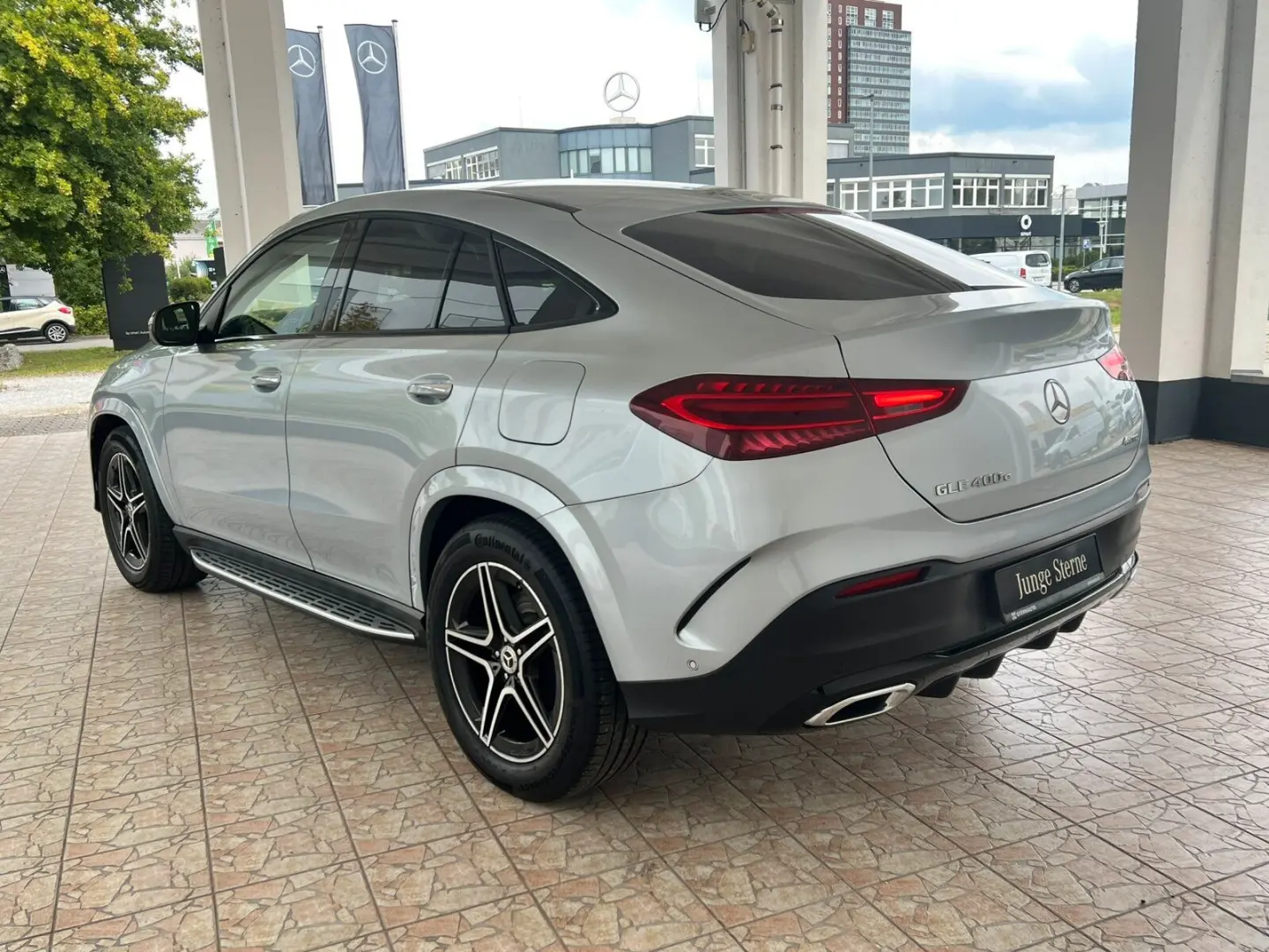 GLE 400 e 4M AMG Line Pano-Dach Distronic Kamera
