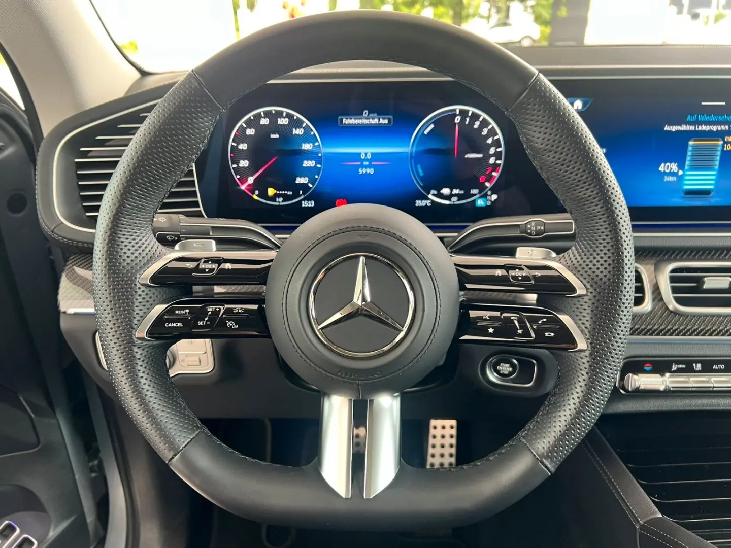 GLE 400 e 4M AMG Line Pano-Dach Distronic Kamera