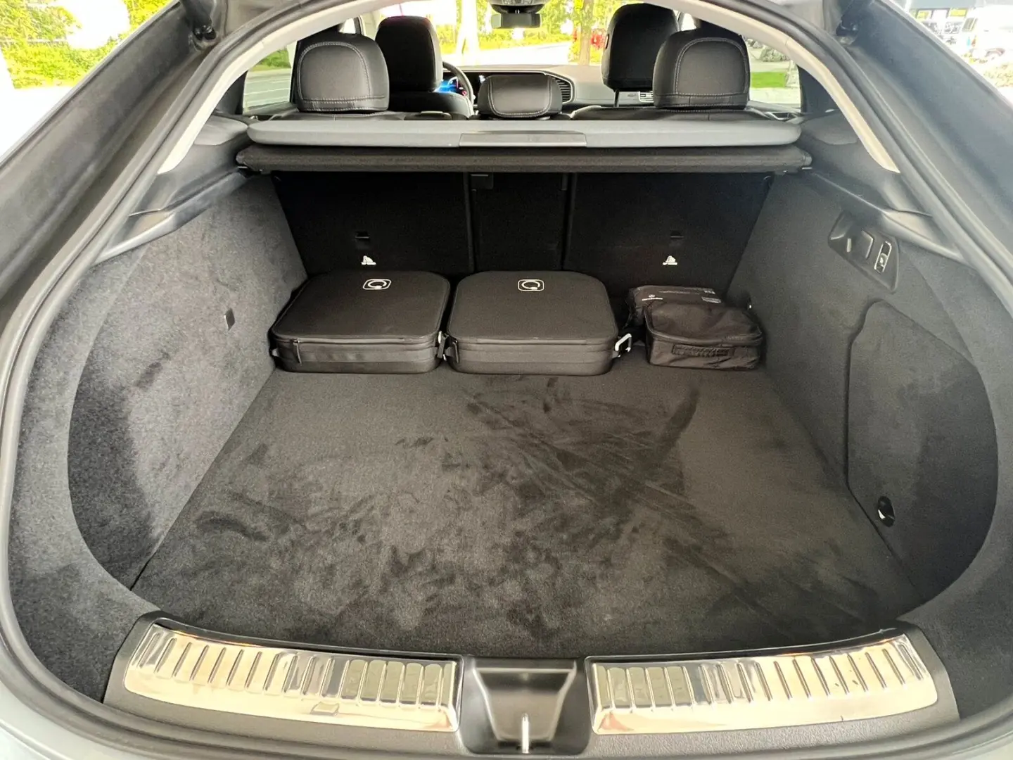GLE 400 e 4M AMG Line Pano-Dach Distronic Kamera