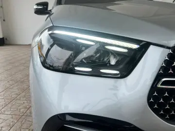 GLE 400 e 4M AMG Line Pano-Dach Distronic Kamera