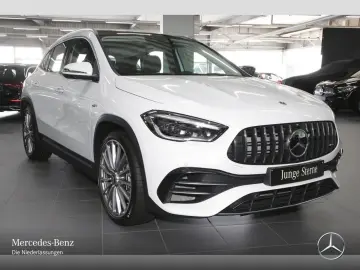 GLA 45 4M  AMG Pano MBeam Distr Memory Sitzklima