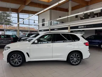 X5 xDrive 40d M Sport PANO-SKY LOUNGE LUFT LASER
