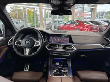 X5 xDrive 40d M Sport PANO-SKY LOUNGE LUFT LASER