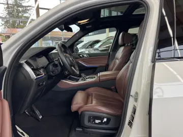 X5 xDrive 40d M Sport PANO-SKY LOUNGE LUFT LASER