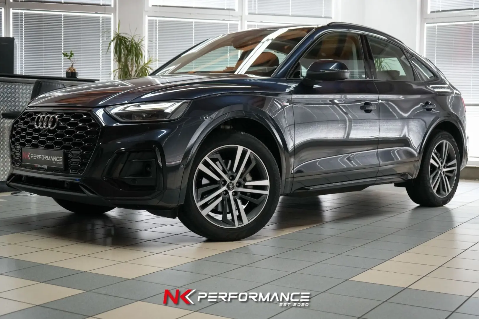 Q5 Sportback 50 TDI quattro S line   PANO   AHK