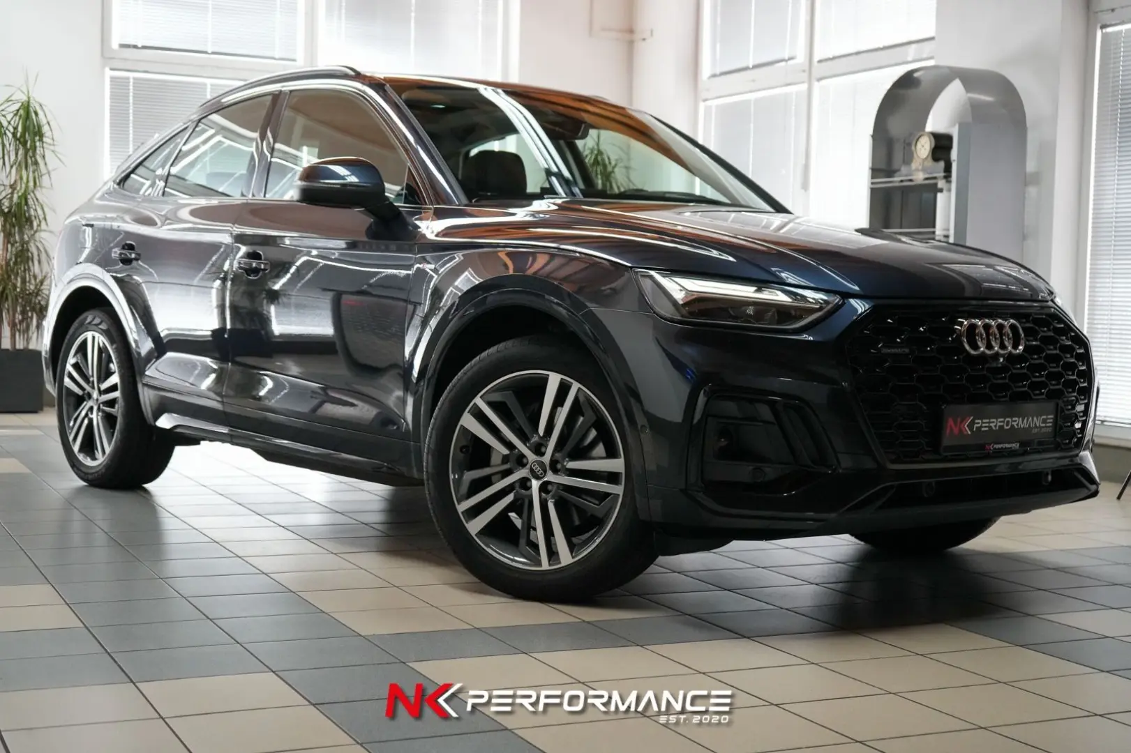 Q5 Sportback 50 TDI quattro S line   PANO   AHK
