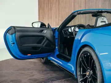 992 Carrera 4 GTS Cabriolet  Sharkblue  MwSt awb