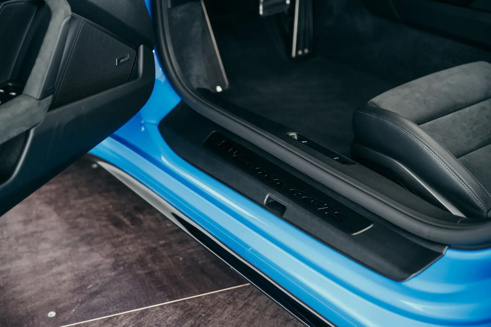 992 Carrera 4 GTS Cabriolet  Sharkblue  MwSt awb
