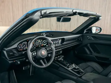 992 Carrera 4 GTS Cabriolet  Sharkblue  MwSt awb