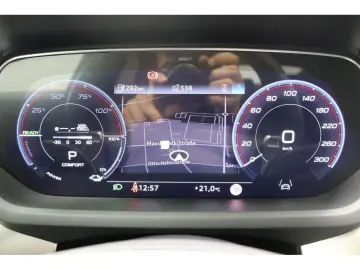 e-tron GT quattro Navi Matrix PDC SD