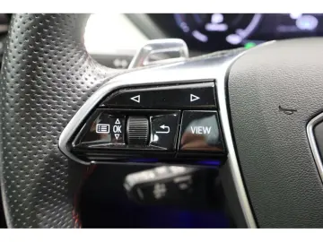 e-tron GT quattro Navi Matrix PDC SD