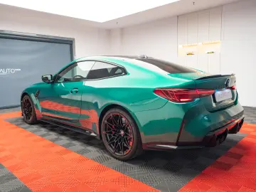 BMW M4 COMPETITION M Xdrive