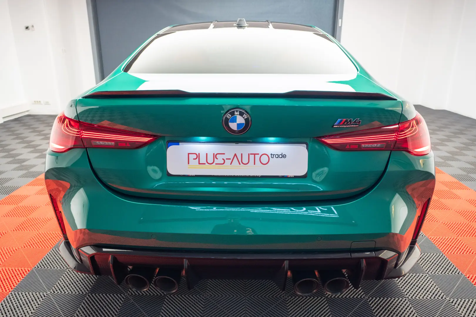 BMW M4 COMPETITION M Xdrive
