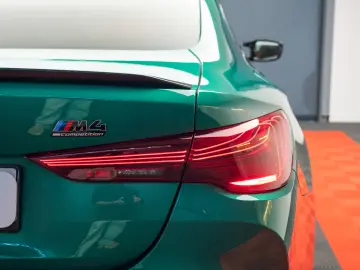 BMW M4 COMPETITION M Xdrive