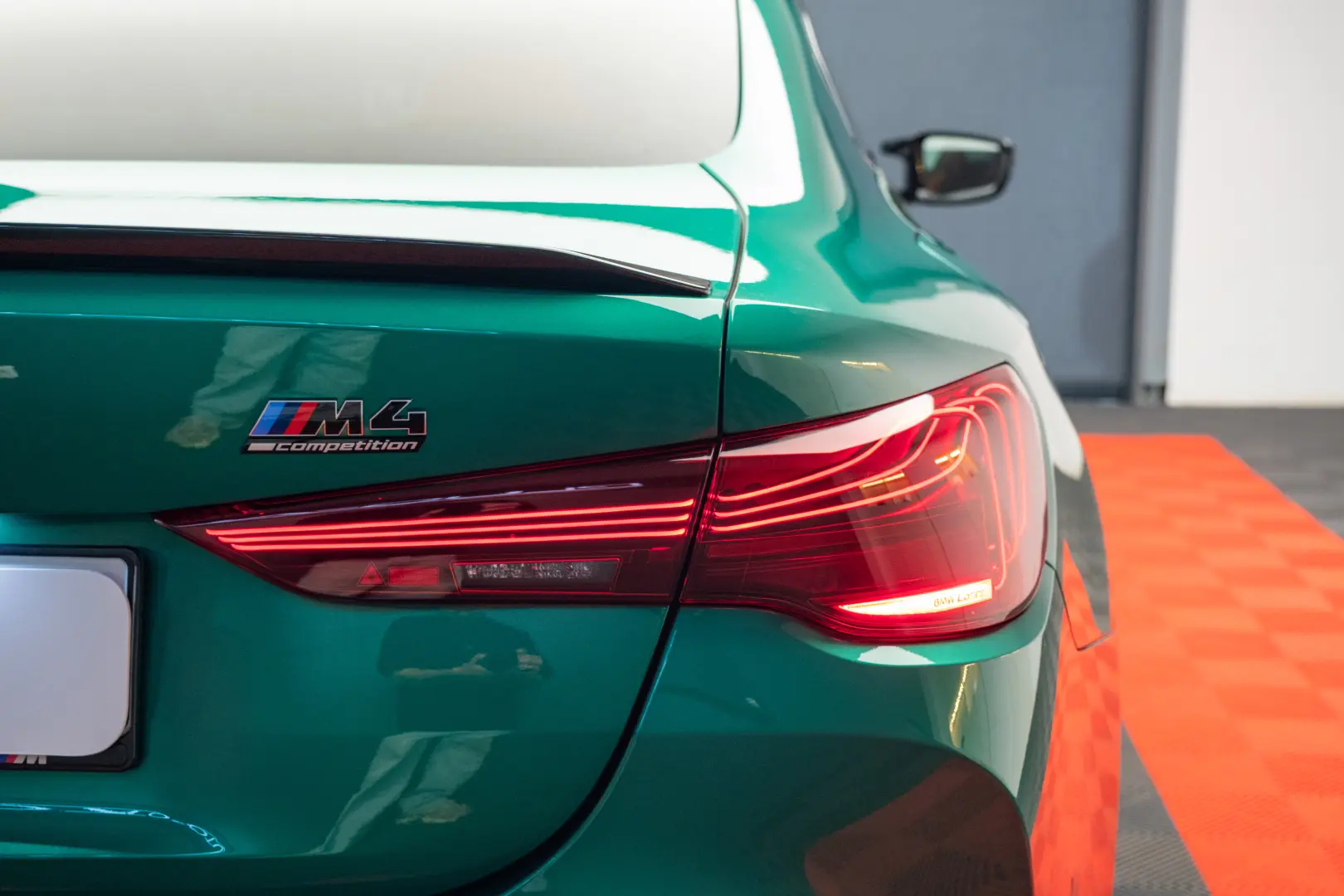 BMW M4 COMPETITION M Xdrive