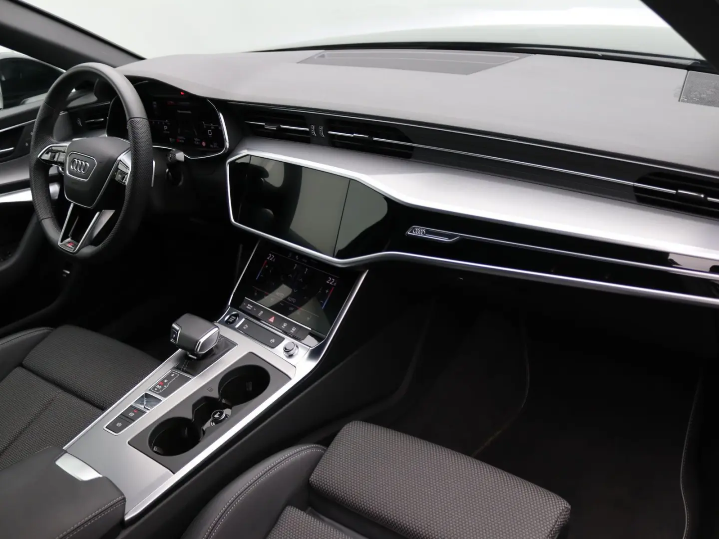 A6 Limousine S-Line 45 TFSI S-tronic   Matrix