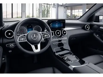 GLC 300 e 4M Coupé LED AHK KEYLESS EASY-P KAMERA