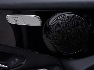 GLC 300 e 4M Coupé DISTRONIC KAMERA PDC DAB SHZ