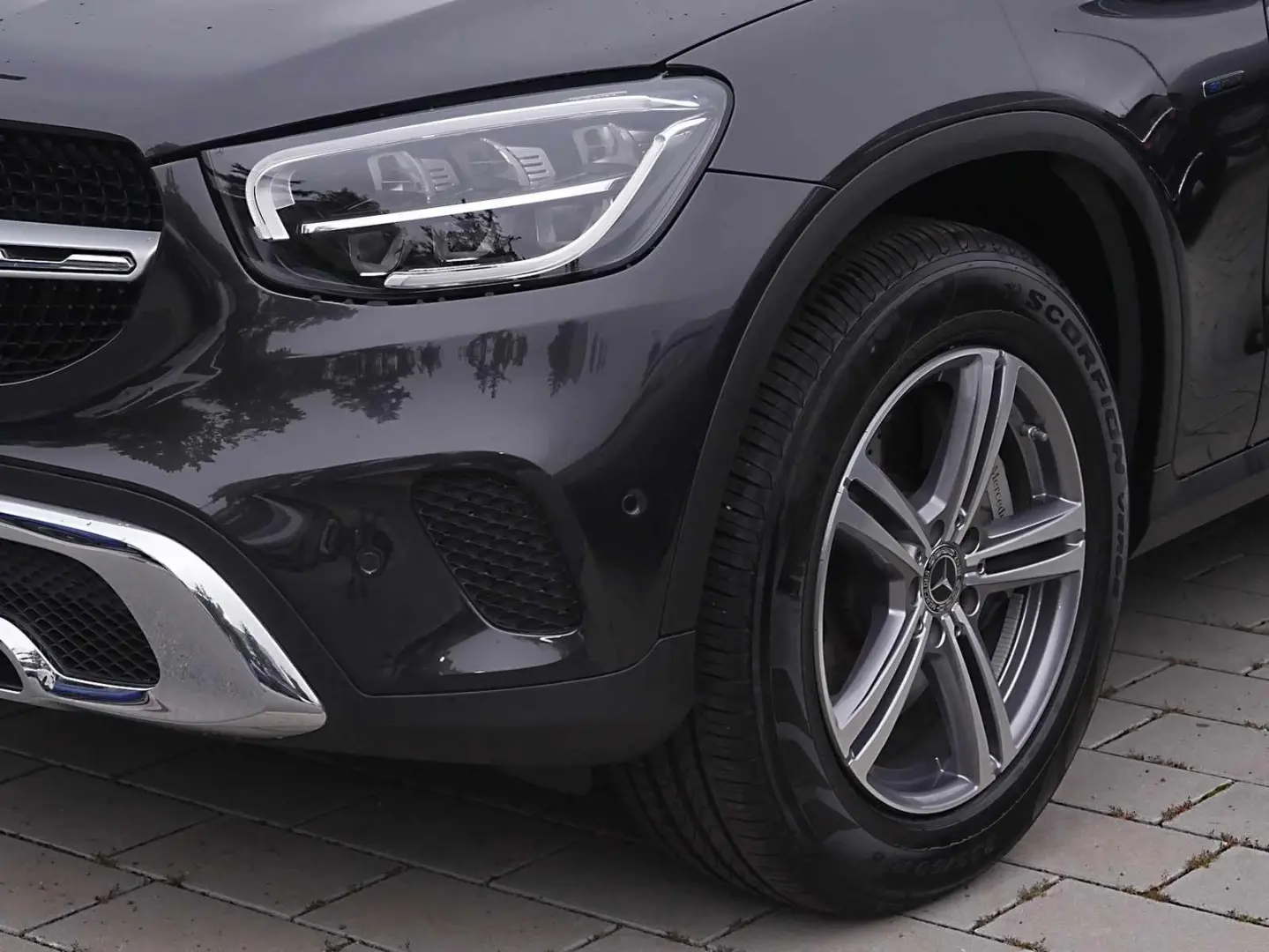 GLC 300 e 4M Coupé DISTRONIC KAMERA PDC DAB SHZ