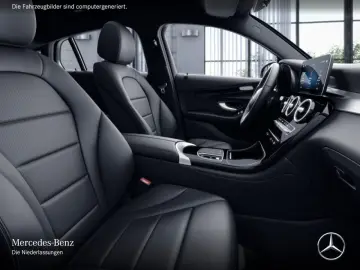 GLC 300 e 4M Coupe AHK AdvParkKamera AdvInfo LED