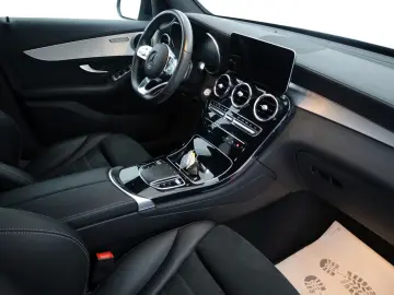 GLC 200 Coupe 4Matic AMG line SH Kamera HUD SD