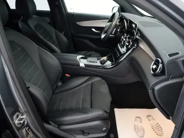 GLC 200 Coupe 4Matic AMG line SH Kamera HUD SD