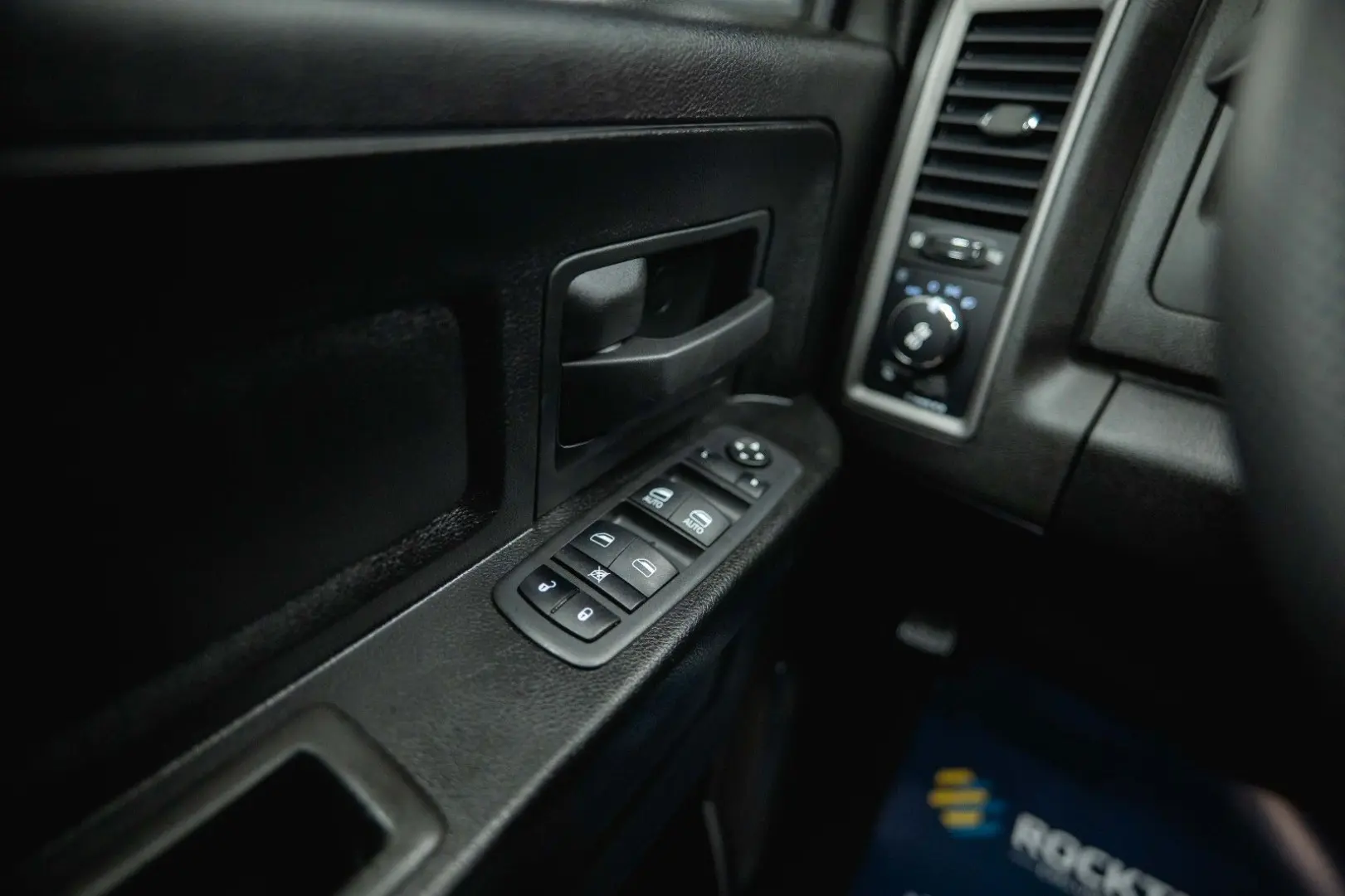 RAM 5.7 V8 HEMI 4x4 PUNISHER OFFROAD RAMBOX 19%