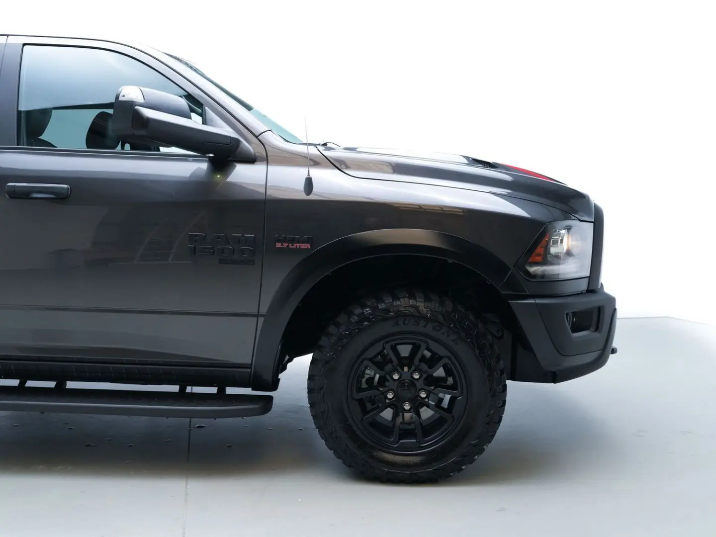 RAM 5.7 HEMI WARLOCK QUADCAB MWST 6 SITZER