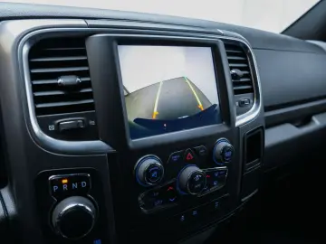 RAM 5.7 HEMI WARLOCK QUADCAB MWST 6 SITZER