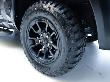 RAM 5.7 HEMI WARLOCK QUADCAB MWST 6 SITZER