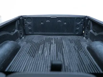 RAM 5.7 HEMI WARLOCK QUADCAB MWST 6 SITZER