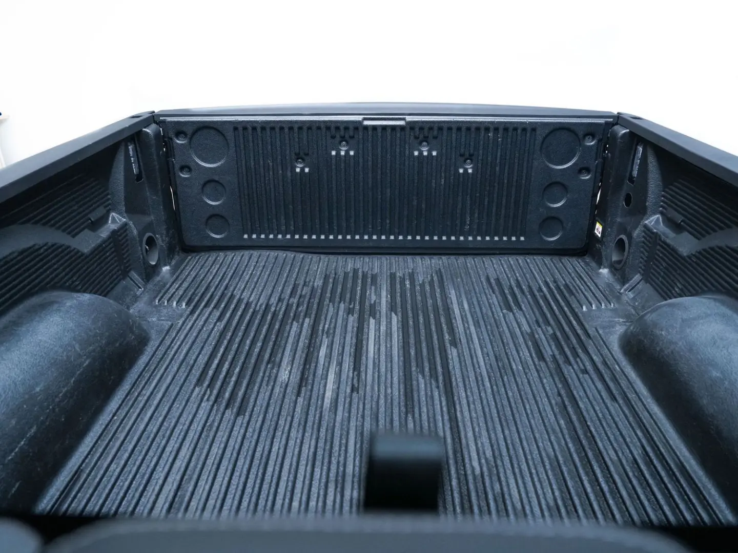 RAM 5.7 HEMI WARLOCK QUADCAB MWST 6 SITZER