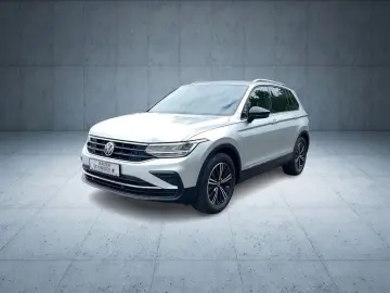 Tiguan 2.0 TDI DSG United Navi LED AHK