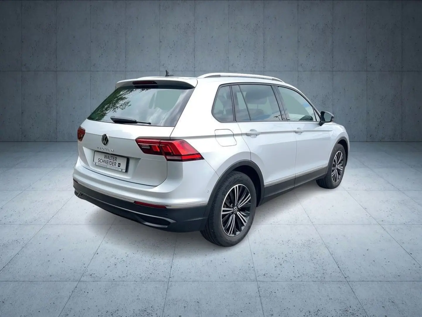 Tiguan 2.0 TDI DSG United Navi LED AHK