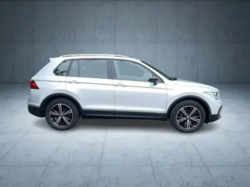 Tiguan 2.0 TDI DSG United Navi LED AHK