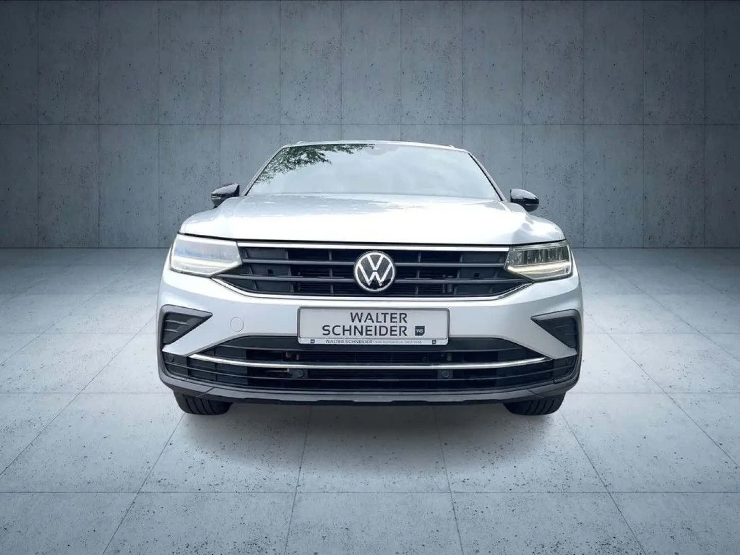 Tiguan 2.0 TDI DSG United Navi LED AHK